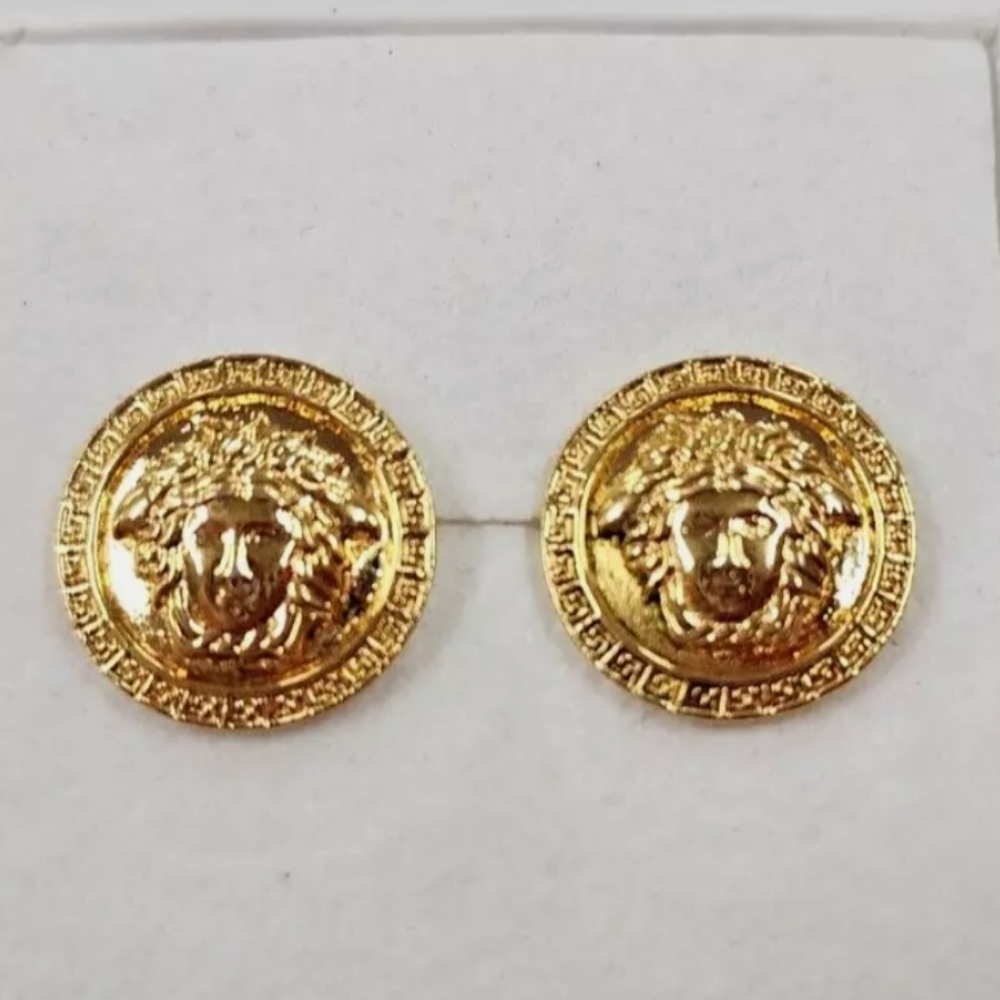 Gianni Versace Medusa Head Gold Tone Stud Earrings/ 🥰